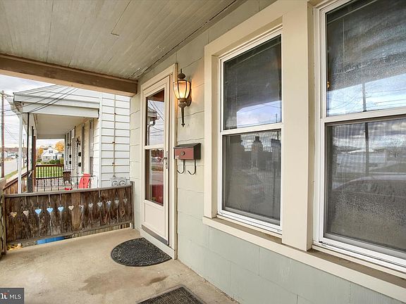 5th image of 504 N Highland Ave