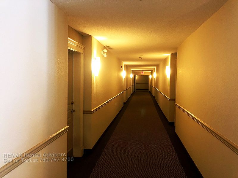 Edmonton Apartment for rent - 2 Bedrooms — photo 13