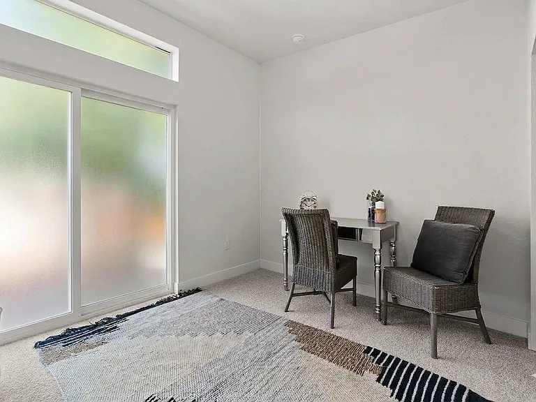 8368 Madison Ave — Photo 9