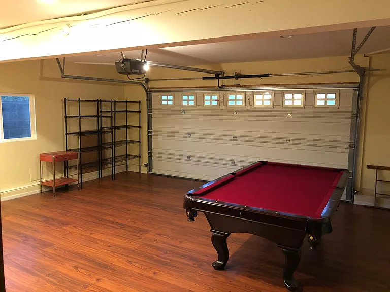 6426 Spear St — Photo 10