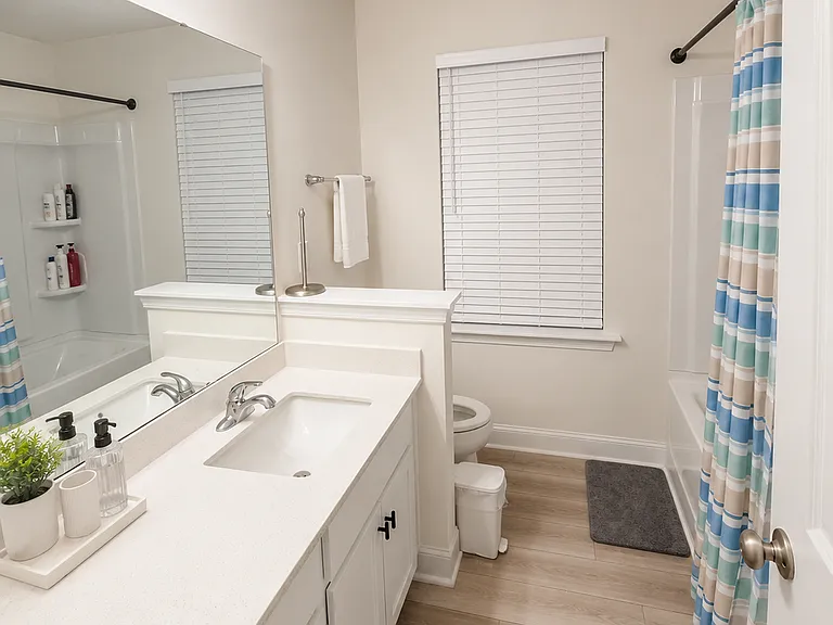 1112 Sidney Creek Dr — Photo 10