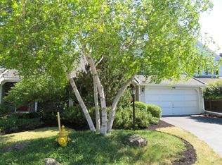 176 Lac Kine Dr, Rochester, NY 14618