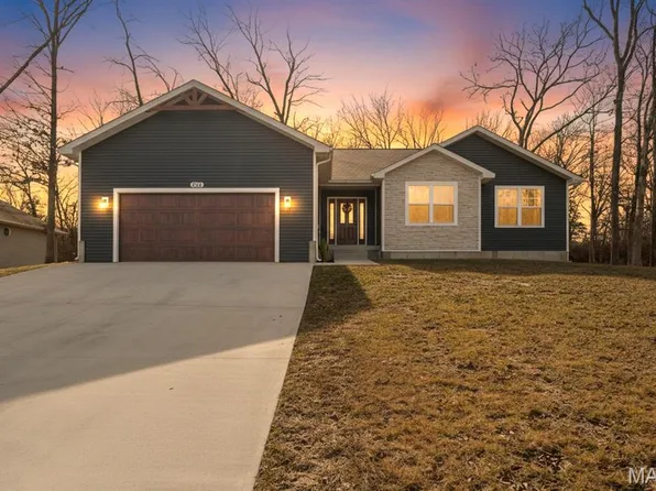622 Scottsvale Dr, Rolla, MO 65401