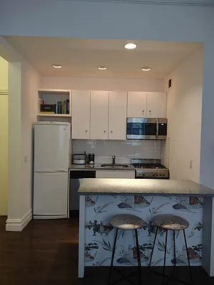 Rented by Charie Properties LLC | media 14