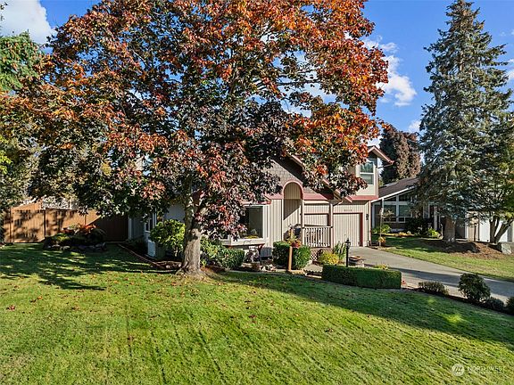 3rd image of 9810 74th Street SW