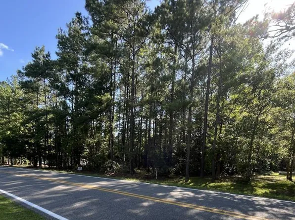 1075 Royal Oak Road NW, Supply, NC 28462