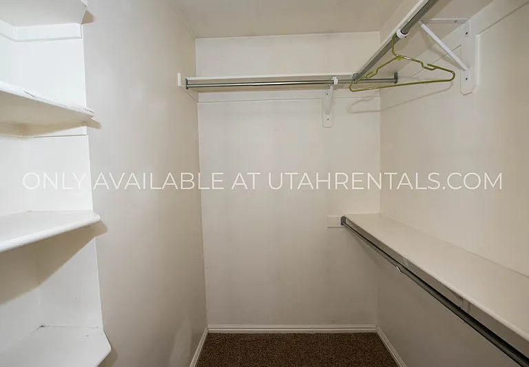 3111 W Davencourt Loop — Photo 40