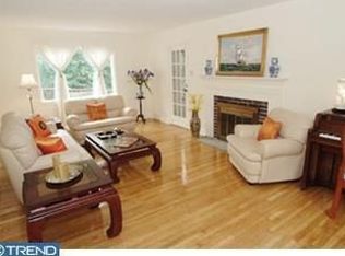 223 Arden Rd, Broomall, PA 19008