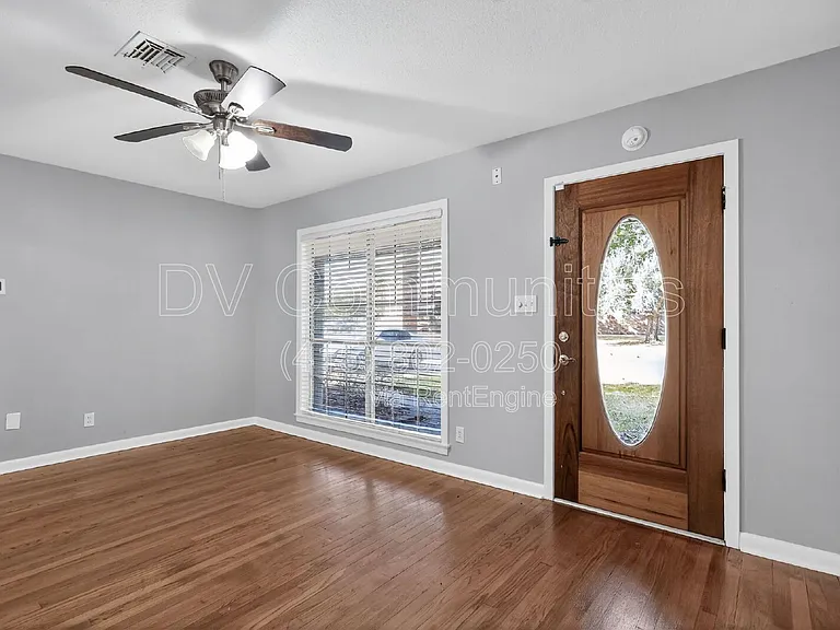 3828 Avenue N — Photo 18