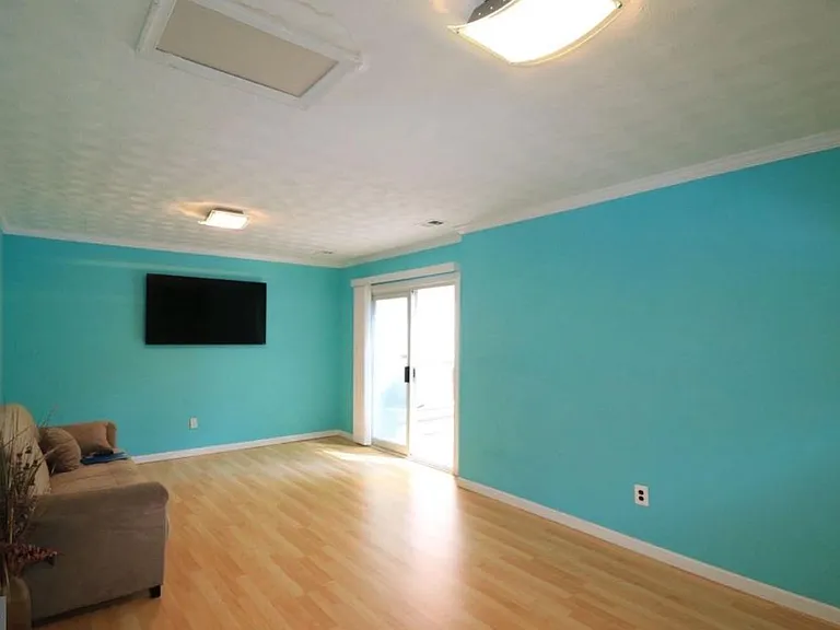 553 Monet Dr — Photo 21