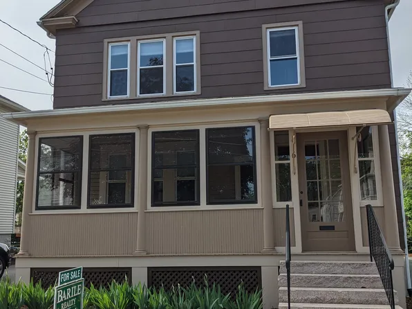 6 South St #B, Enfield, CT 06082