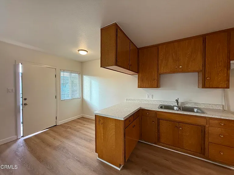 1171 Meta St #16 — Photo 11