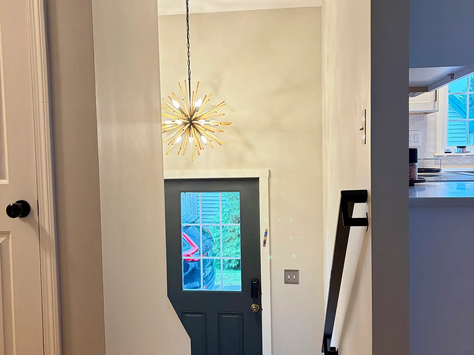 4 bed, 1500 sqft, $3,300 — Photo 4