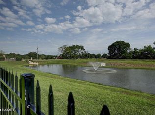 107 Emerald Star Ln, Lafayette, LA 70506