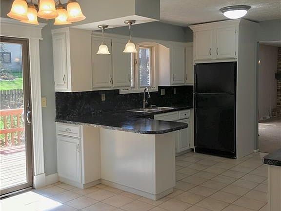 3rd image of 1308 Greenwood Ave