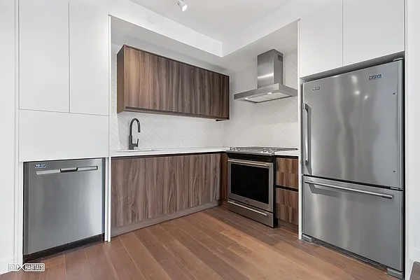 Rented by Citi Habitats | media 16