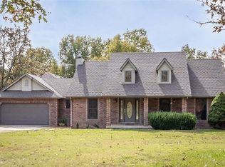35985 Olathe Dr, Lebanon, MO 65536