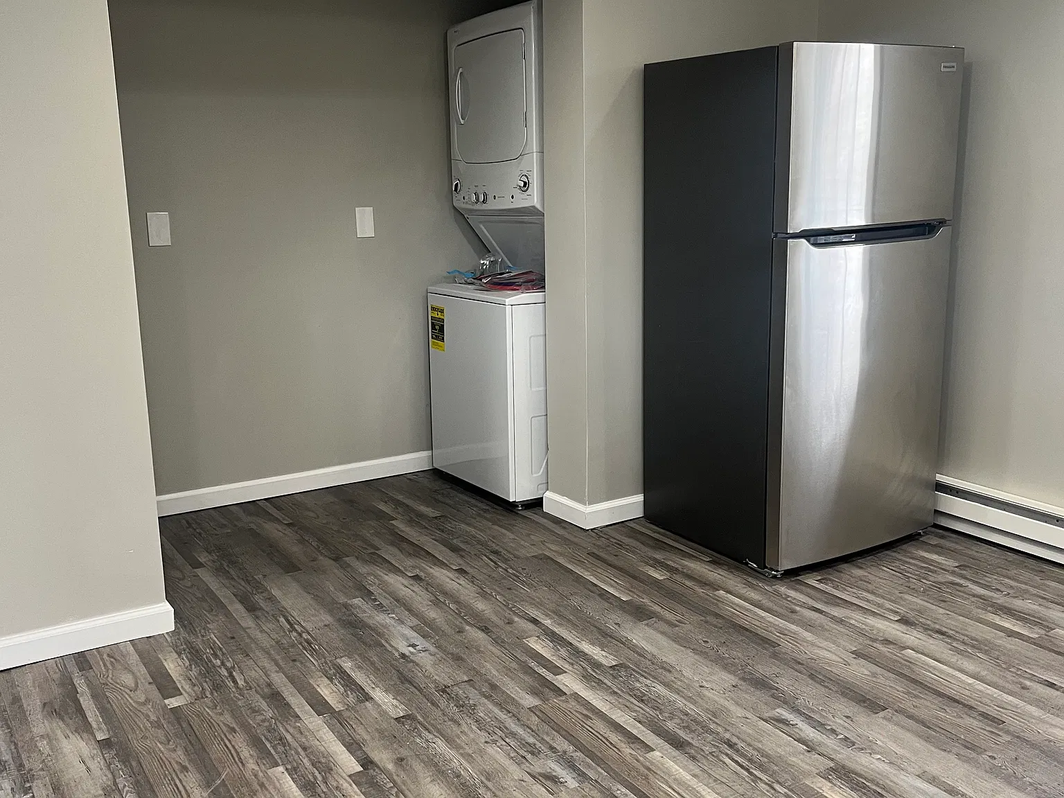 1 bed, 1000 sqft, $995 — Photo 3
