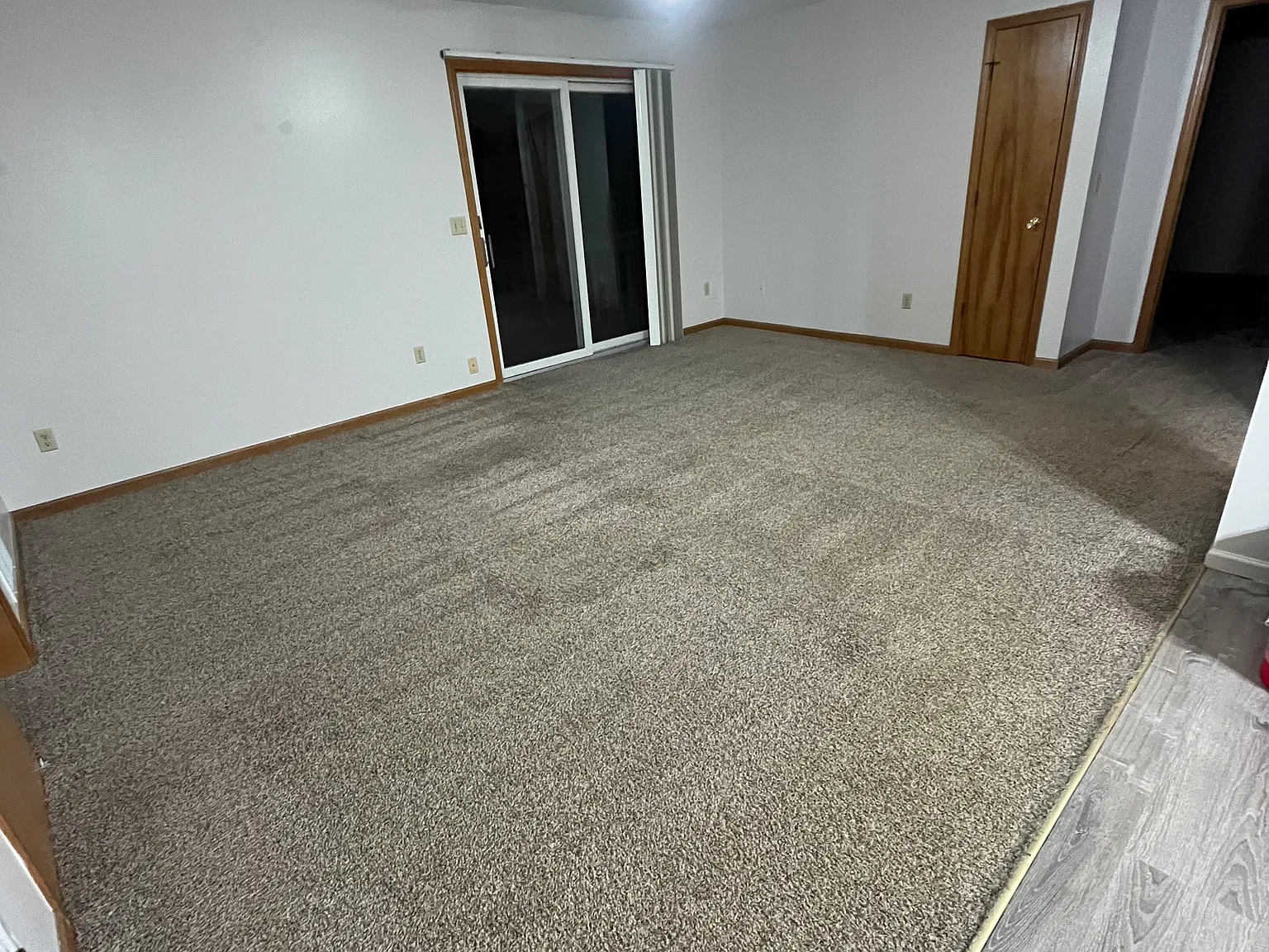 2 bed, 950 sqft, $1,000 — Photo 1