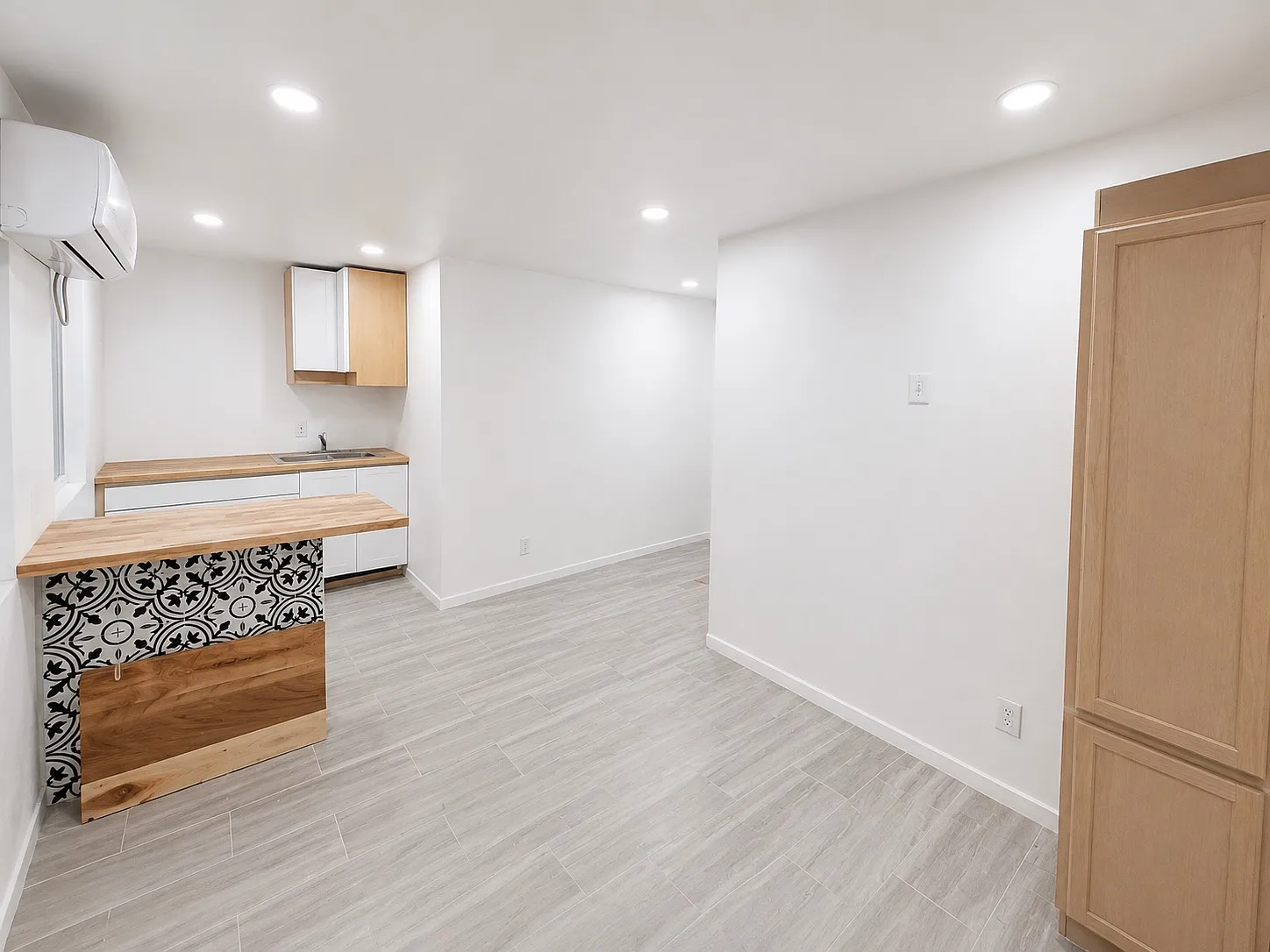 2 bed, $1,275 — Photo 2