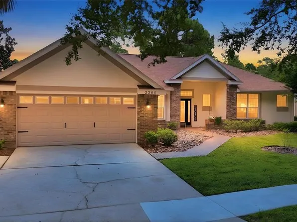 2360 PARK FOREST BOULEVARD, MOUNT DORA, FL 32757