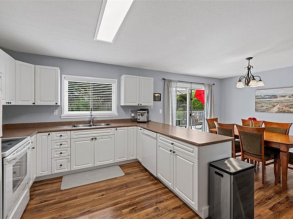 4th image of 376 Aldous Rd