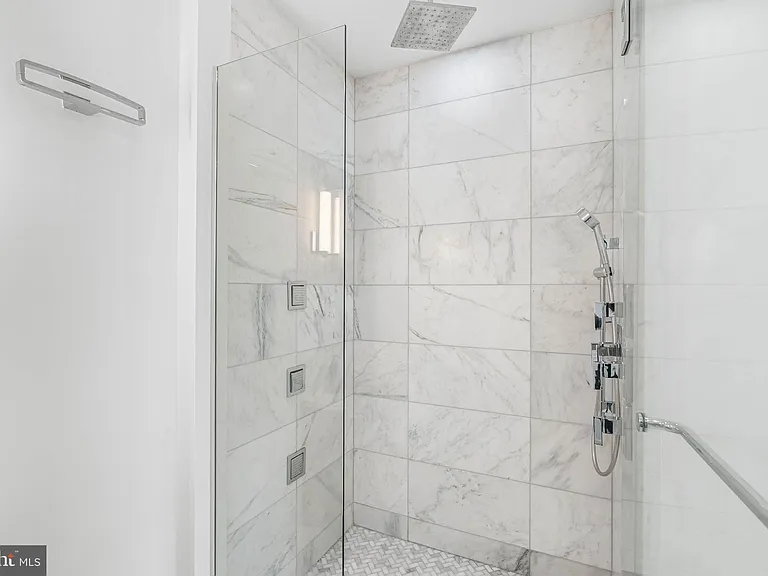 237 N 23rd St #1 — Photo 15