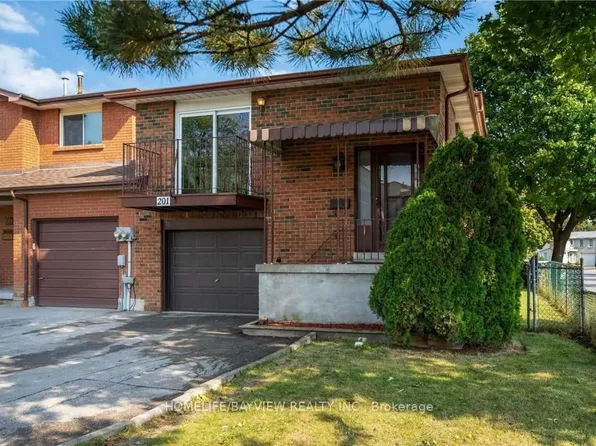 201 Westmore Dr #Basement, Toronto, ON M9V 4N3