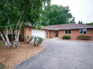 2103 Gail Dr, Stevensville, MI