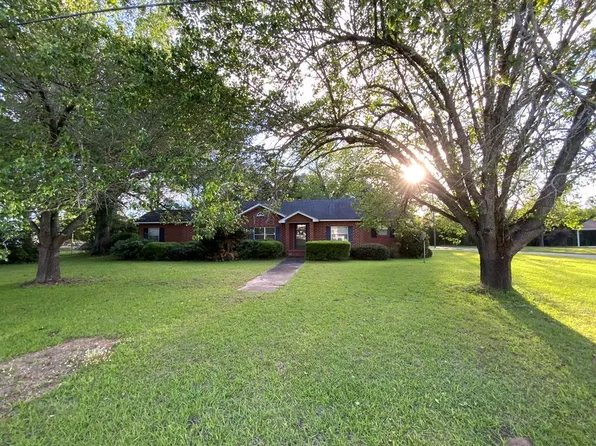 303 Massey St, Barwick, GA 31720