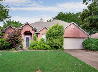 2180 Brady Dr, Lewisville, TX 75057