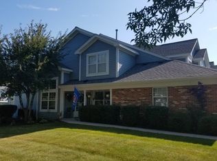 6796 E Monticello Ct, Gurnee, IL 60031