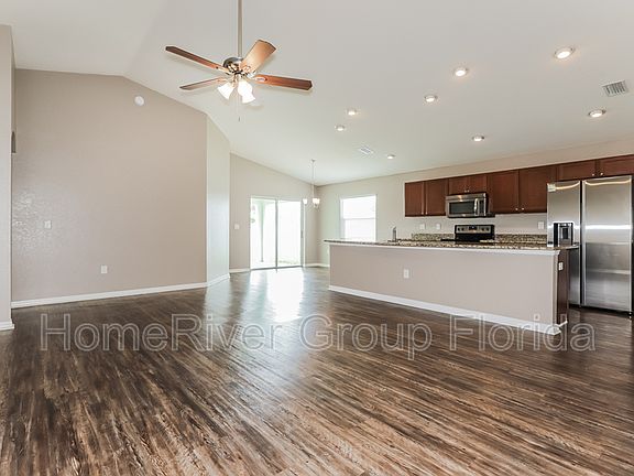 4th image of 3034 Grand Preserve Blvd