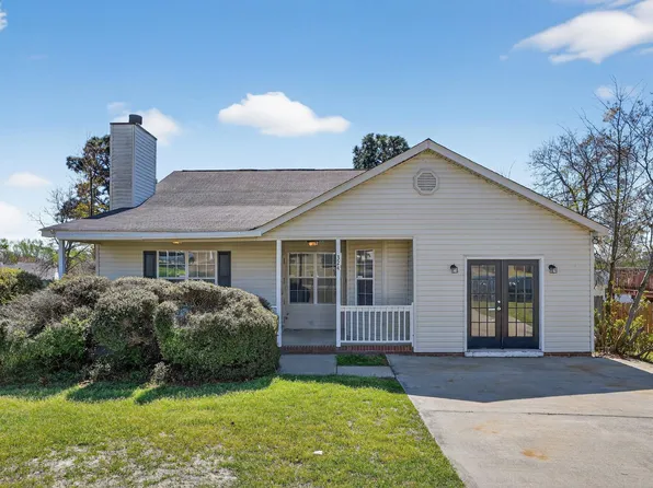 324 Trowbridge Rd, Columbia, SC 29229