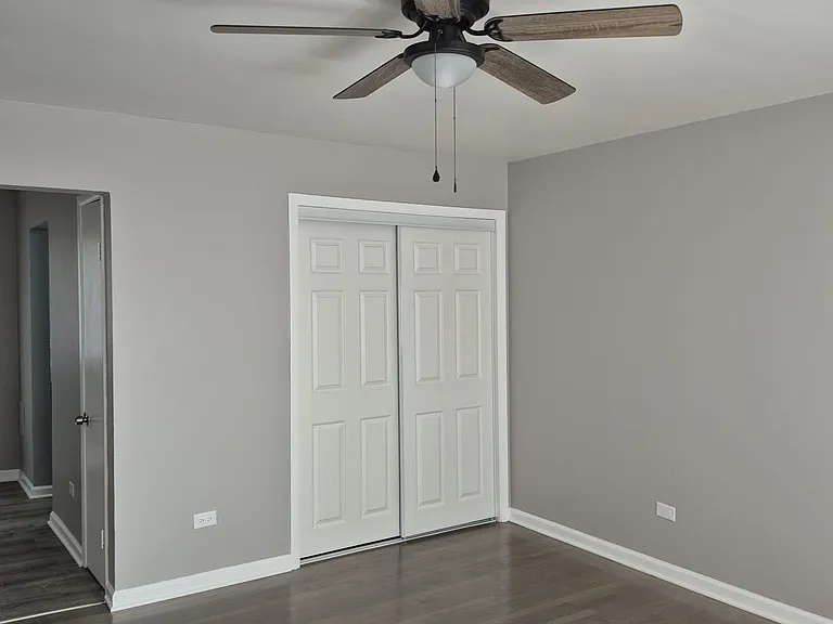 960 E 85th St #1N — Photo 10