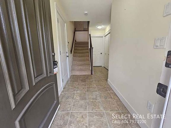 2nd image of 46739 Hudson Rd