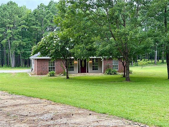 2nd image of 360 Parsonage Rd