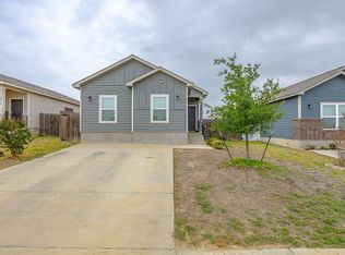 5414 St Francis Dr, Laredo, TX 78046