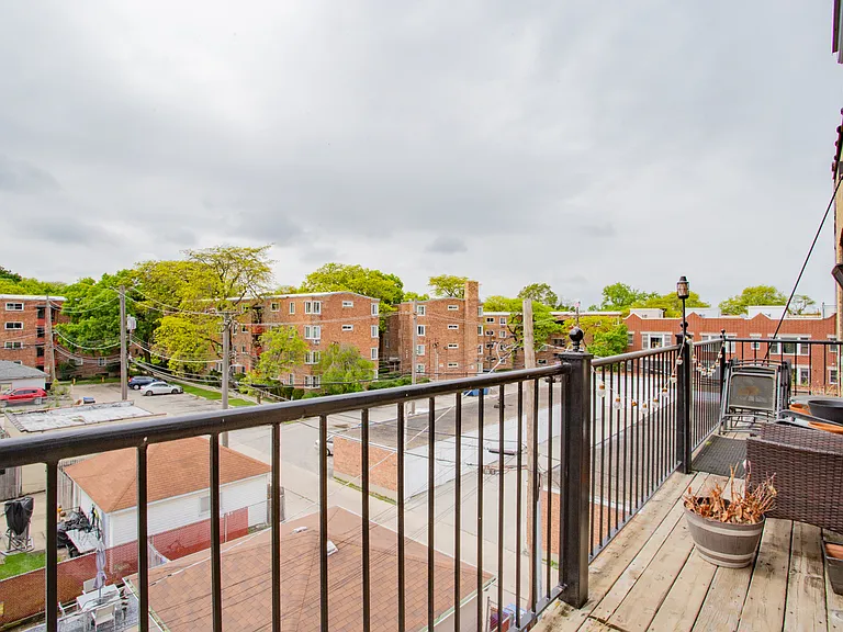 6150 N Ravenswood Ave #4 — Photo 18