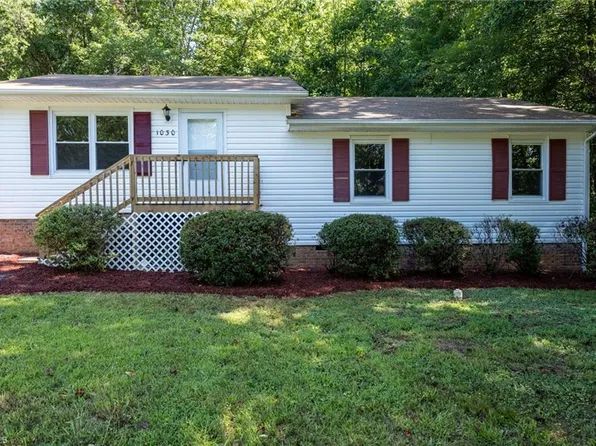 1030 Haywood St, Eden, NC 27288