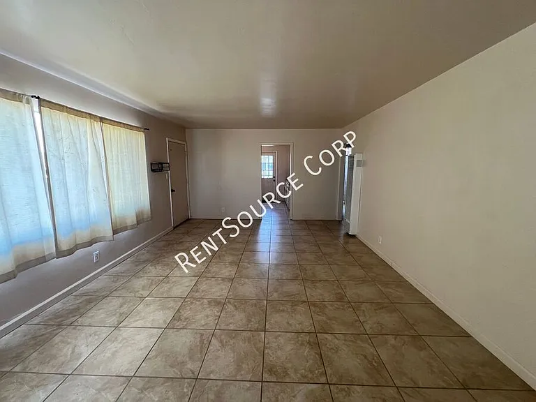 1360 Nancy St — Photo 6