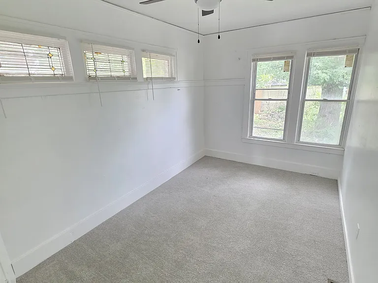 14063 Freeland St — Photo 14