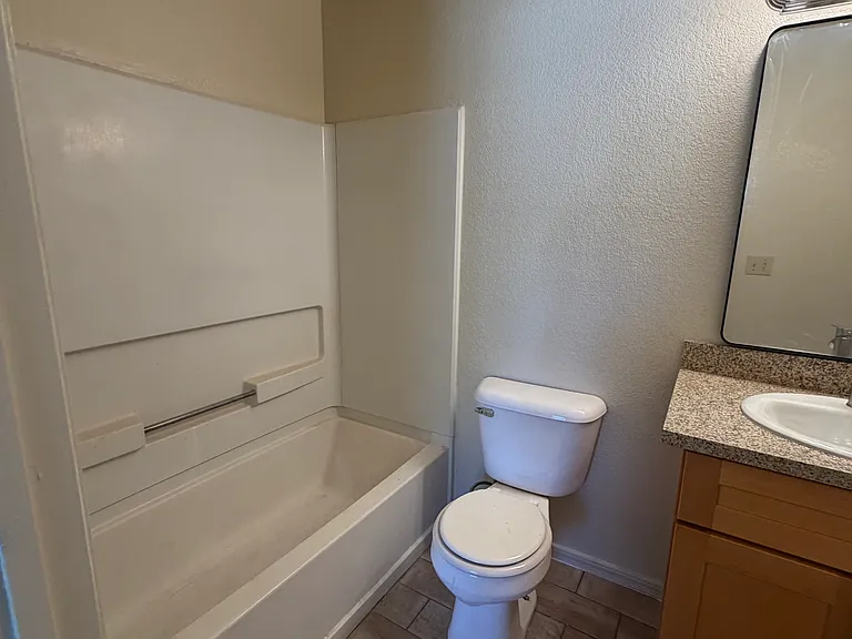 1201 S Central Ave #25 — Photo 16