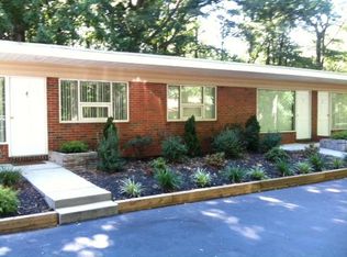 2 Pender Pl, Fords, NJ 08863