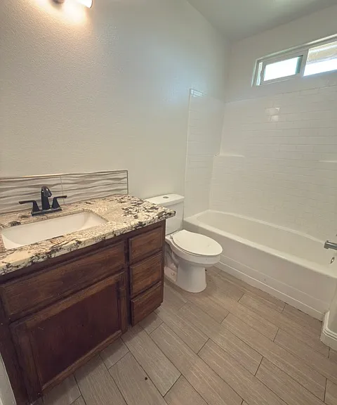 16732 Cutting St — Photo 10