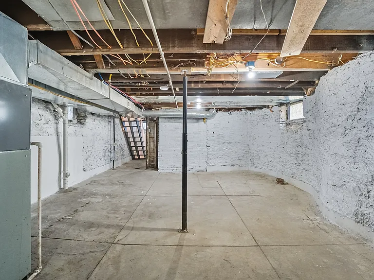 1820 Hewitt Ave — Photo 62
