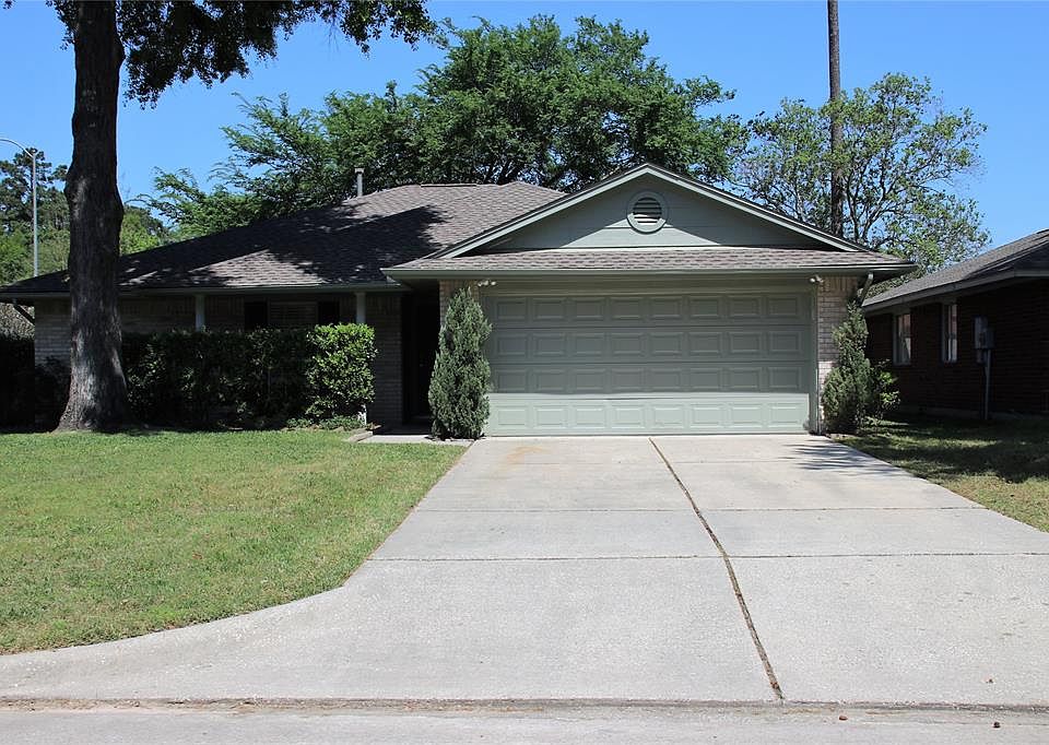 1st image of 2231 Sherwood Hollow Ln