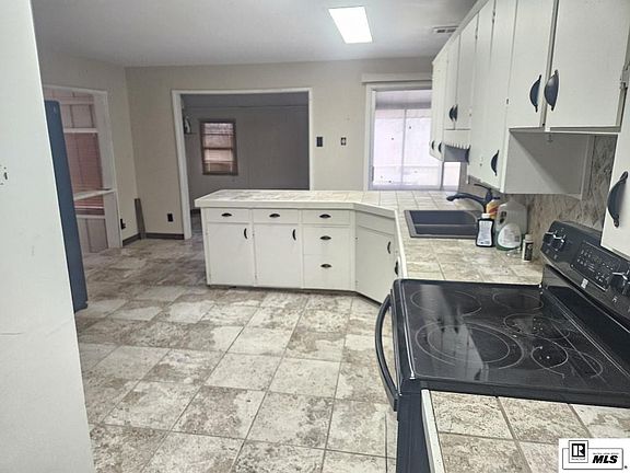 4th image of 113 Green Bay Rd