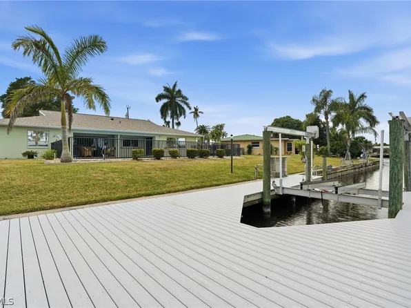 405 Tower Dr, Cape Coral, FL 33904