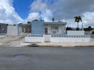 Josefina Street Villa Rica Am #20, Bayamon, PR 00959